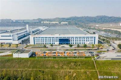 華為鴻蒙智能座艙、續航超1100公里 AITO問界M5正式開啟交付